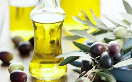 3 زيت الزيتون له خصائص قوية مضادة للالتهابات